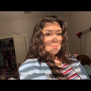 Meet your Posher, Brina